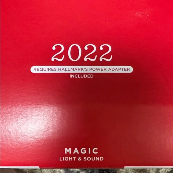 Hallmark Keepsake Snoopy Peanuts The Merriest House in Town tabletop decoration - Picture 5 of 6